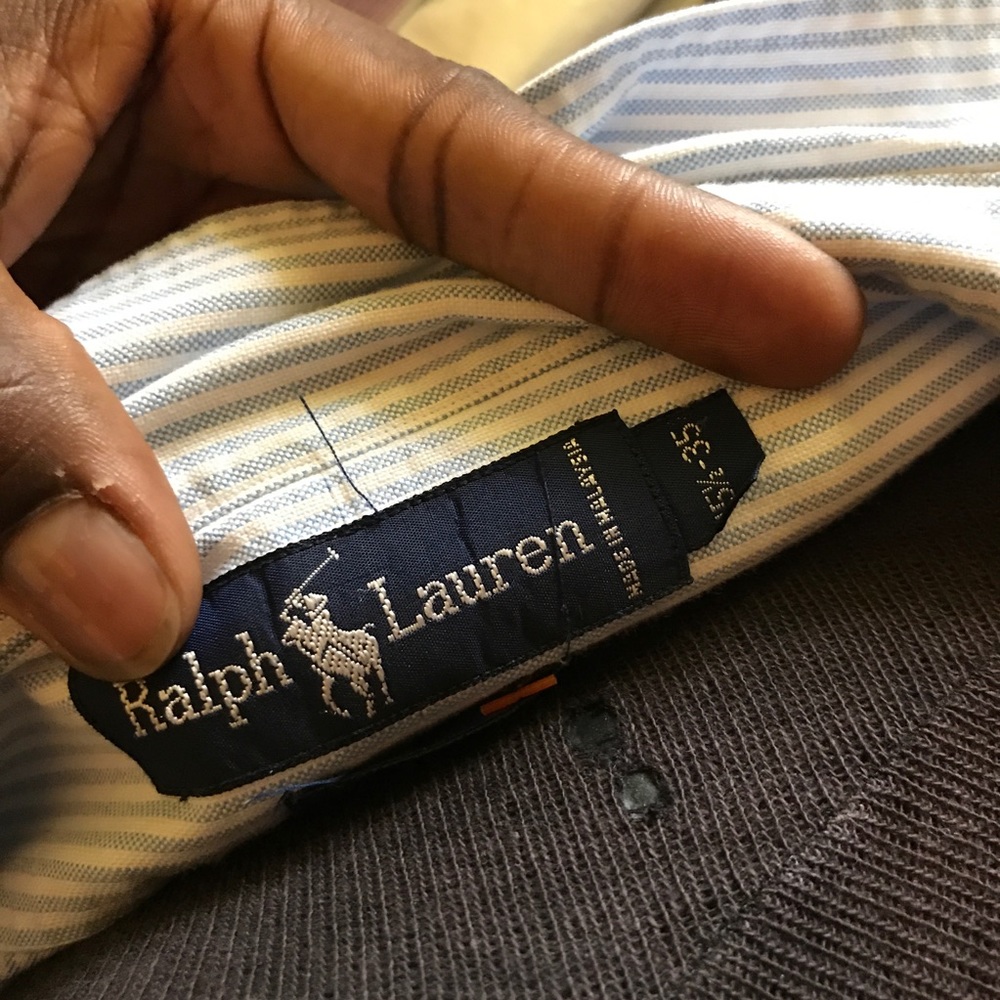 Button up - Picture 2 of 4